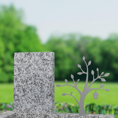 Stèle funéraire Arbre Sofiga avec nichoir en acier Grise – monument design Artombal